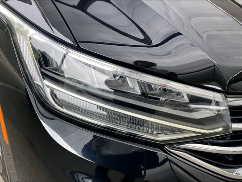 Used 2022 Volkswagen Tiguan S image 26