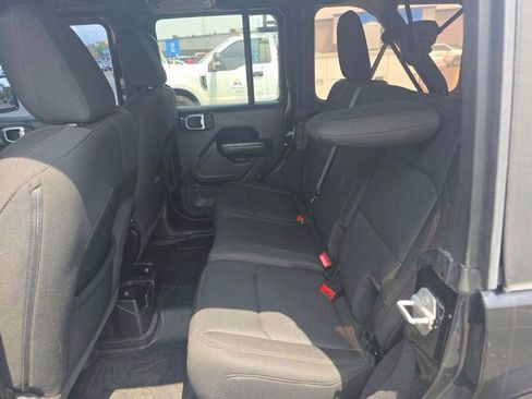 Used 2021 Jeep Wrangler Unlimited Sport AWD/4WD image 8