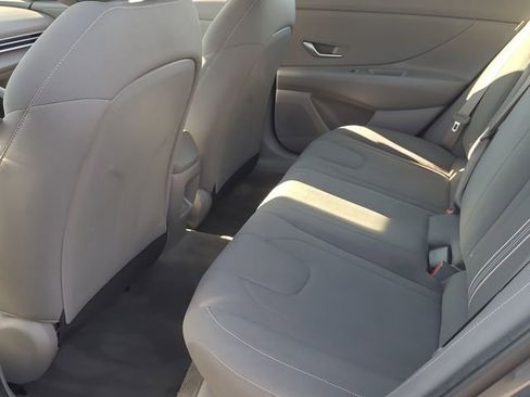 Used 2024 Hyundai Elantra SEL image 20