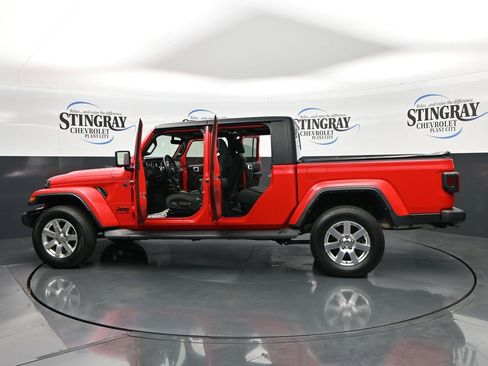 Used 2022 Jeep Gladiator Sport image 28