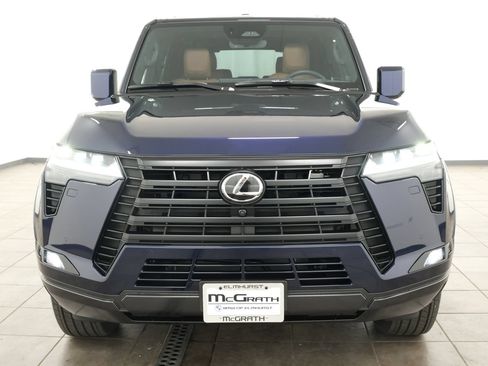 Used 2026 Lexus GX 550 w/ Accessory Package (2T) AWD/4WD image 7