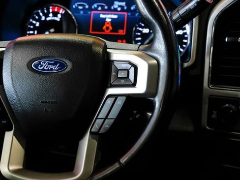 Used 2022 Ford F250 Lariat w/ Lariat Value Package AWD/4WD image 20