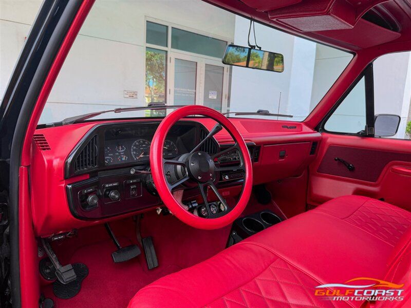 Used 1987 Ford F350 2WD Regular Cab image 12