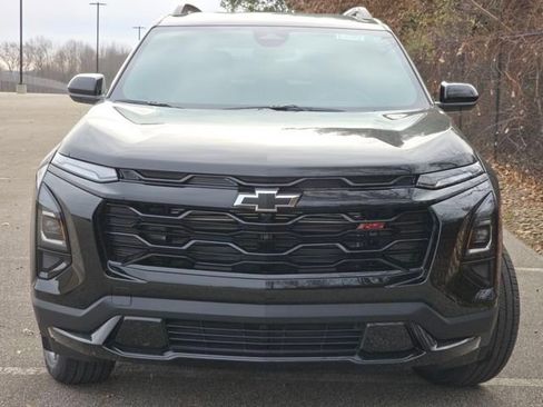 New 2026 Chevrolet Equinox RS w/ LPO, Floor Liner Package FWD image 19