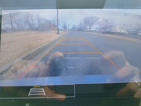 Used 2024 Chevrolet Malibu LT image 46