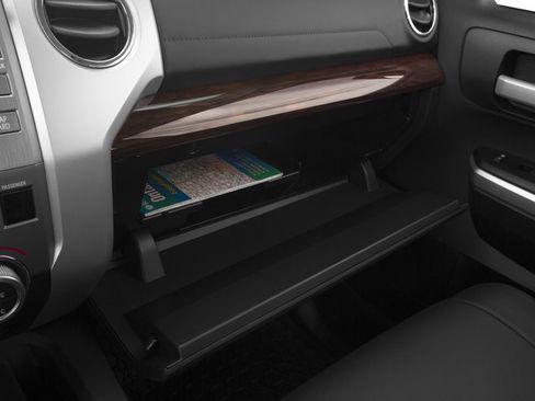 Used 2017 Toyota Tundra Limited image 17