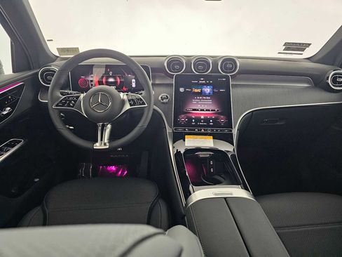 Used 2026 Mercedes-Benz GLC 300 image 18