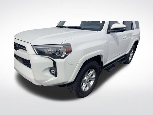 Used 2024 Toyota 4Runner SR5 Premium w/ Moonroof Package AWD/4WD image 3