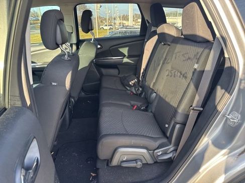 Used 2018 Dodge Journey SXT w/ Connectivity Group image 13