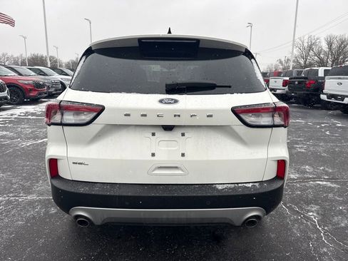 Used 2022 Ford Escape SEL image 8