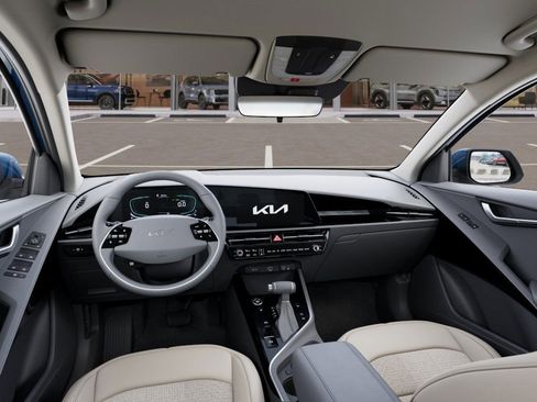 New 2026 Kia Niro EX image 15