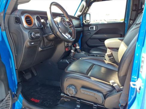 Used 2020 Jeep Gladiator Mojave w/ Dual Top Group image 13