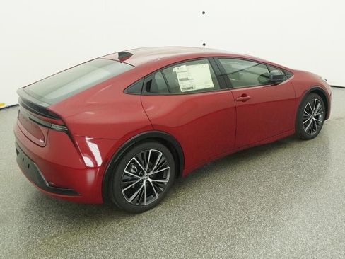 New 2026 Toyota Prius XLE image 9