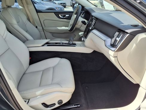 Certified 2024 Volvo S60 B5 Core FWD image 11