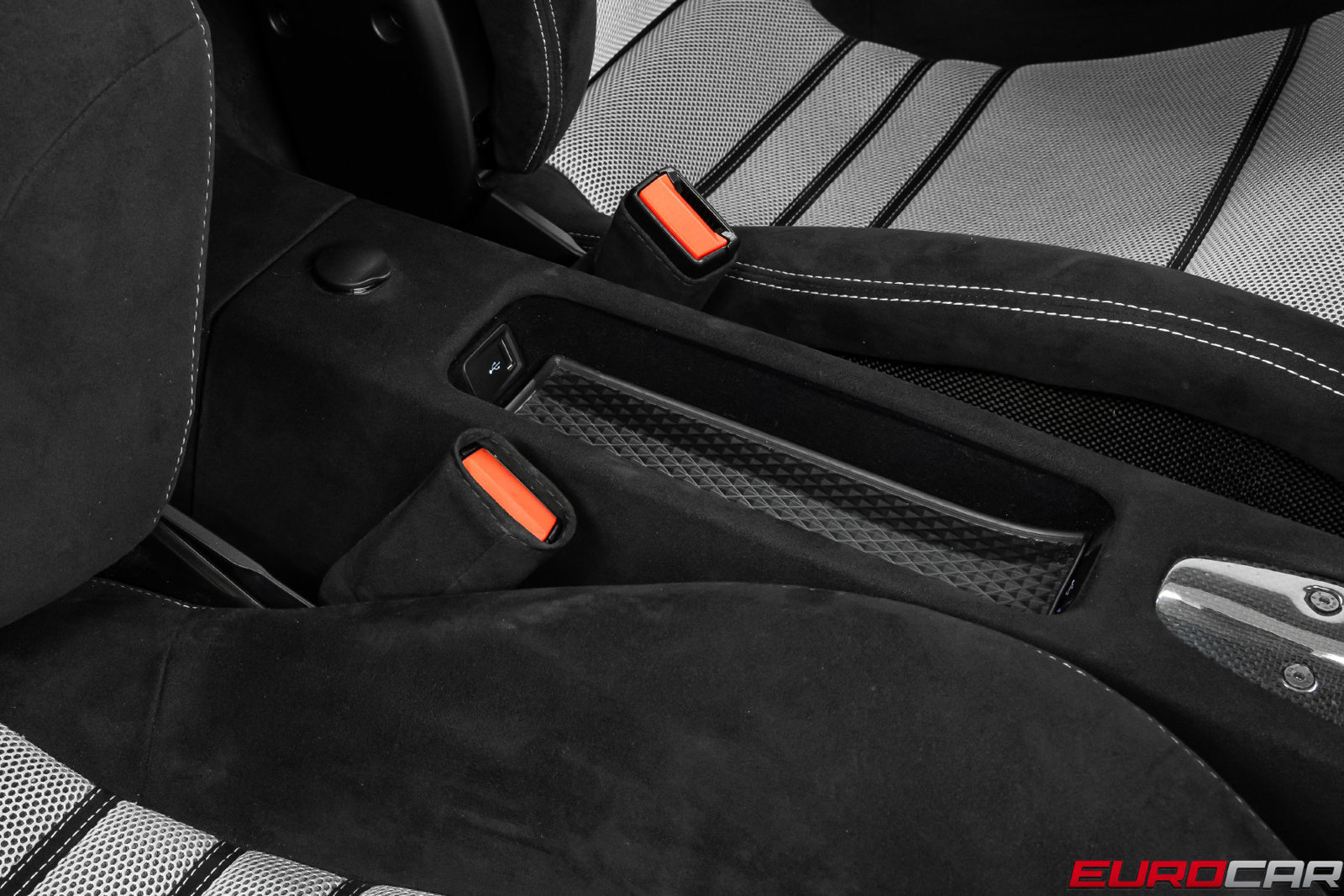 Used 2014 Ferrari 458 Speciale Coupe RWD image 40