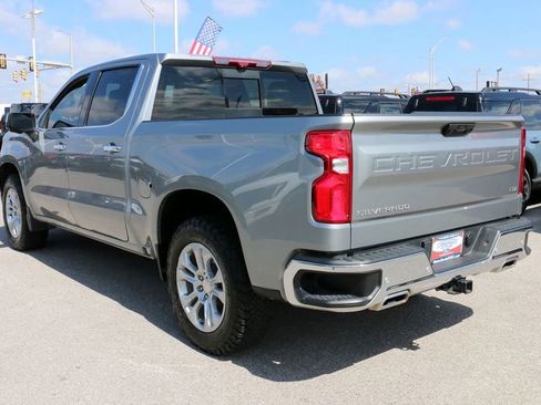 Used 2025 Chevrolet Silverado 1500 LTZ w/ LTZ Premium Package AWD/4WD image 8