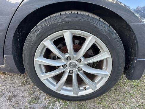 Used 2009 INFINITI G37 Journey w/ Premium Pkg image 11