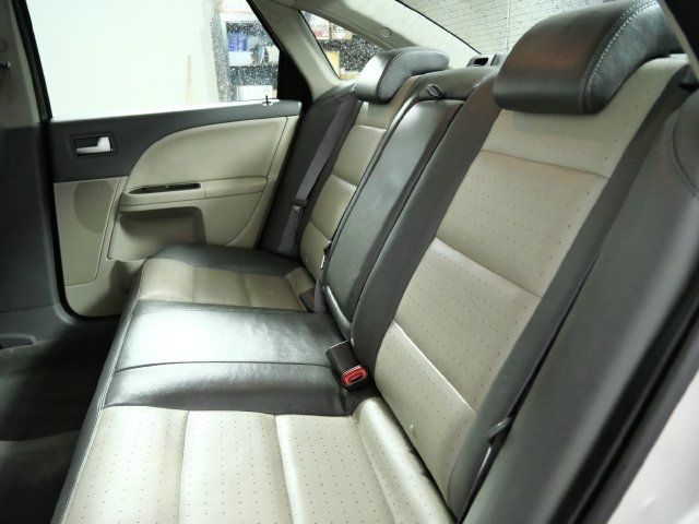 Used 2008 Mercury Sable Premier FWD image 12