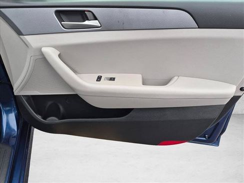 Used 2019 Hyundai Sonata SE FWD image 27