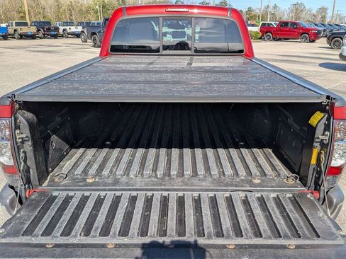 Used 2013 Toyota Tacoma PreRunner w/ SR5 Pkg RWD image 32