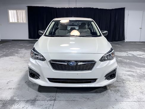 Used 2019 Subaru Impreza 2.0i w/ Eyesight image 3