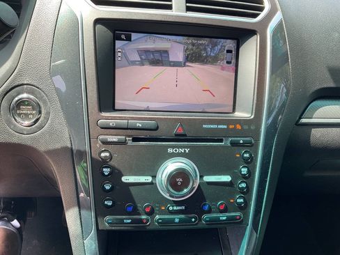 Used 2016 Ford Explorer Sport w/ Equipment Group 401A AWD/4WD image 19