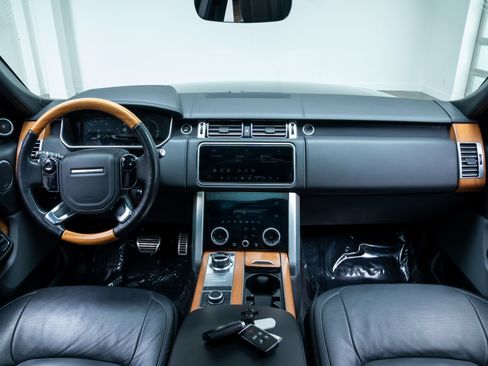 Used 2020 Land Rover Range Rover Autobiography AWD/4WD image 8