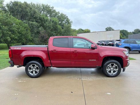 Used 2018 Chevrolet Colorado Z71 AWD/4WD image 7