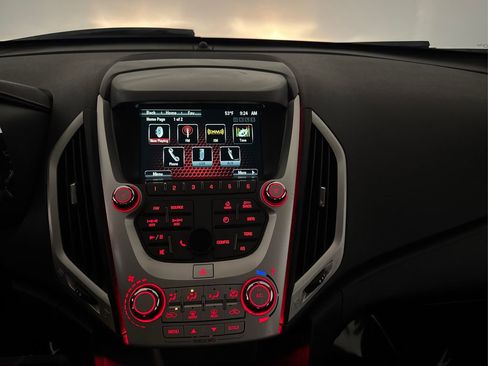 Used 2017 GMC Terrain SLE image 27