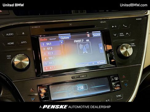 Used 2016 Toyota Avalon Limited w/ Toyota Safety Sense Package image 8