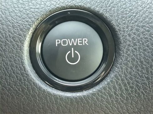 Certified 2025 Toyota Camry LE image 25