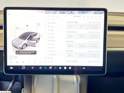 Used 2024 Tesla Model Y Long Range image 14