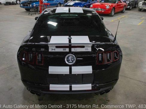 Used 2014 Ford Mustang Shelby GT500 image 5