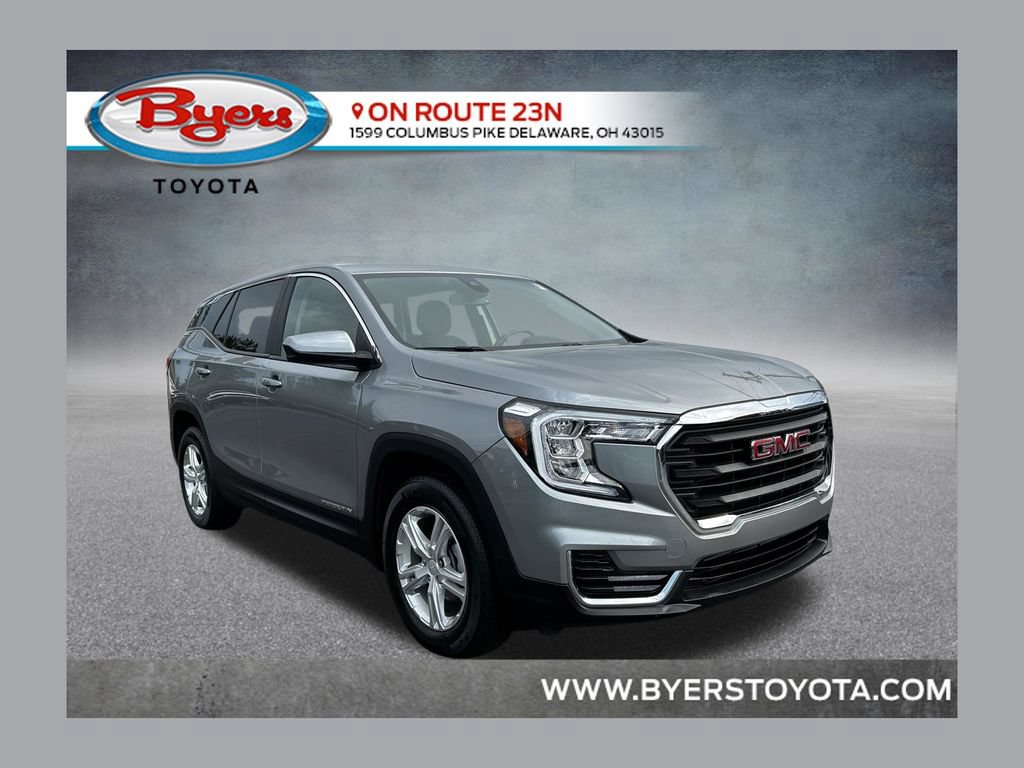 Used 2023 GMC Terrain SLE FWD image 1