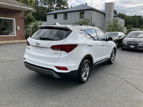 Used 2018 Hyundai Santa Fe Sport w/ 2.4L Value Package 02 FWD image 5