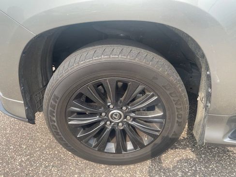 Certified 2023 Lexus GX 460 Luxury w/ Sport Design Package AWD/4WD image 53