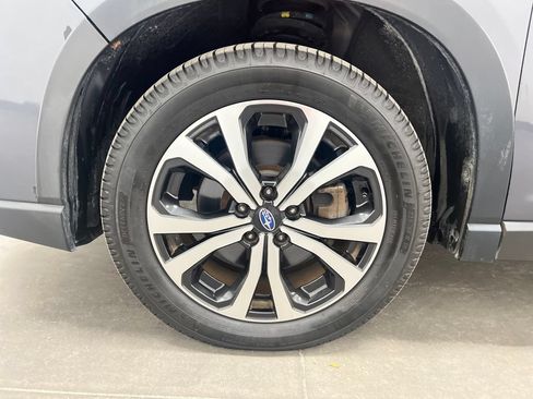 Used 2020 Subaru Forester Limited w/ Popular Package #3 AWD/4WD image 28