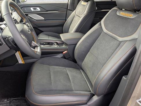 New 2026 Ford Explorer Tremor w/ Tremor Ultimate Package AWD/4WD image 4