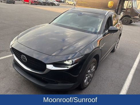 Used 2021 MAZDA CX-30 AWD 2.5 S w/ Premium Package image 3