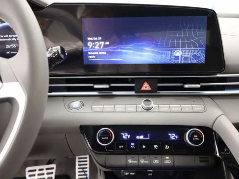 New 2026 Hyundai Elantra SEL Sport image 9