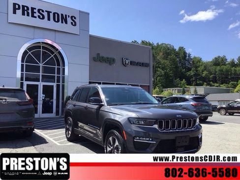 Used 2024 Jeep Grand Cherokee Limited 4xe AWD/4WD image 7