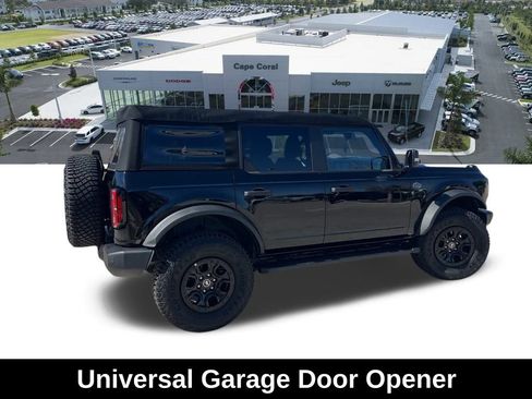 Used 2023 Ford Bronco Wildtrak image 9