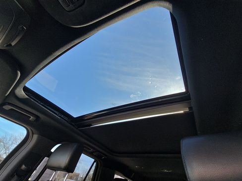 Certified 2020 Ford Expedition Max XLT w/ Equipment Group 202A image 20