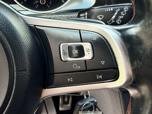 Used 2015 Volkswagen GTI S w/ Lighting Package (SEL) FWD image 32