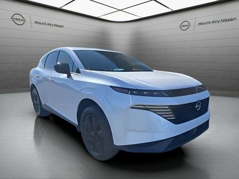 New 2025 Nissan Murano SV image 7