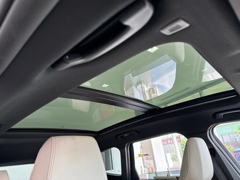 Used 2025 BMW X1 xDrive28i w/ Technology Package AWD/4WD image 53