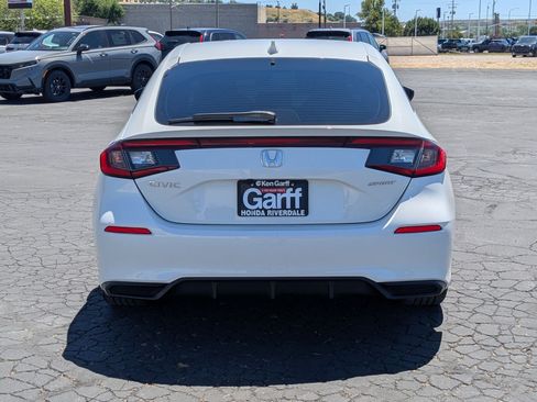 Used 2024 Honda Civic Sport image 7
