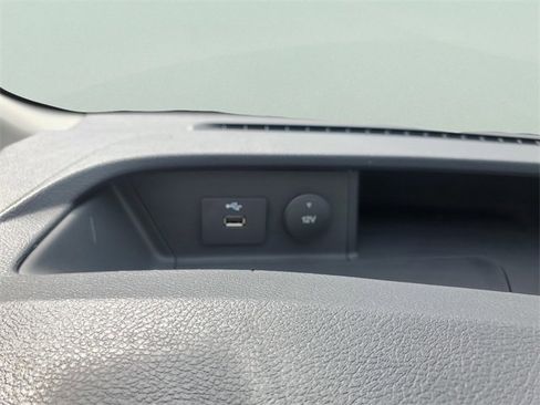 New 2025 Ford Transit 250 Low Roof image 28