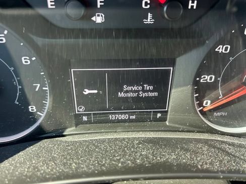 Used 2018 GMC Terrain SLE w/ Driver Convenience Package FWD image 12