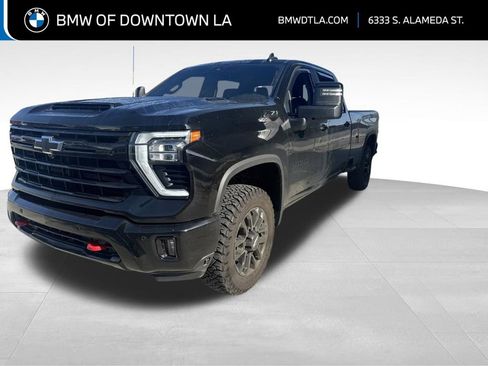 Used 2025 Chevrolet Silverado 2500 LT w/ Trail Boss Package AWD/4WD image 1